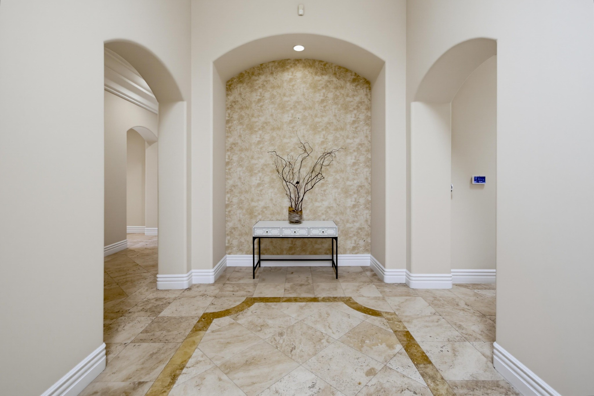 Virtual tour photo 29 of 64 for 6306 El Apajo