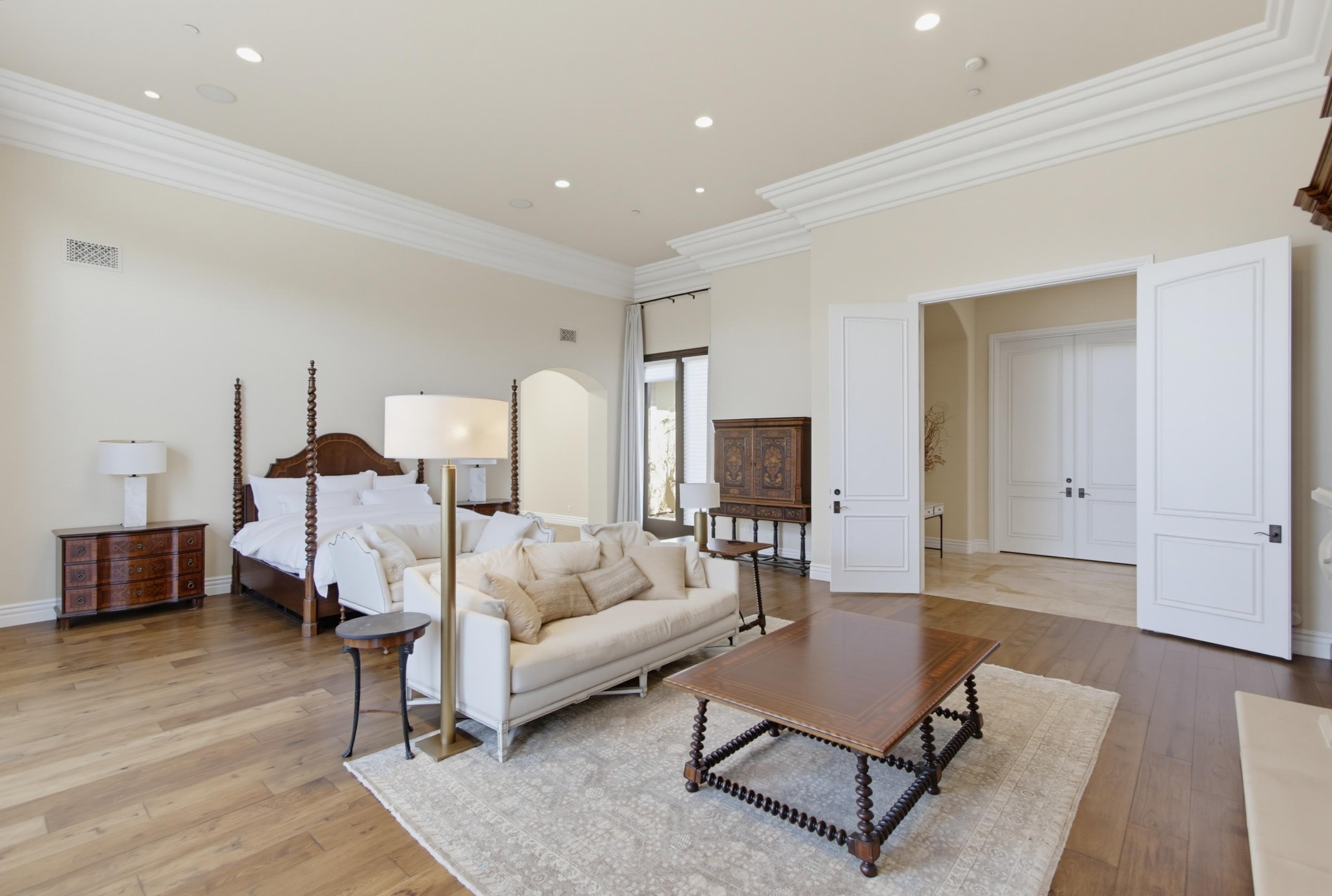 Virtual tour photo 38 of 59 for 6306 El Apajo