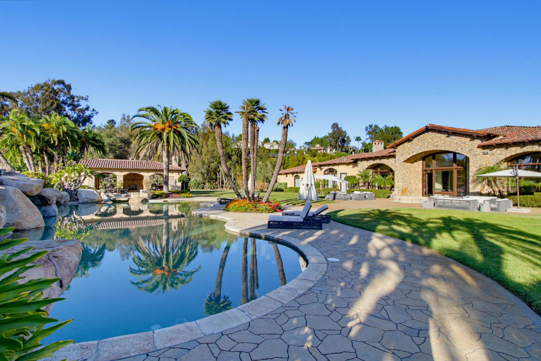 Virtual tour photo 52 of 59 for 6306 El Apajo