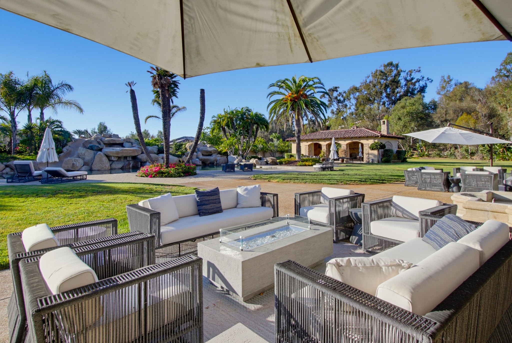 Virtual tour photo 56 of 59 for 6306 El Apajo
