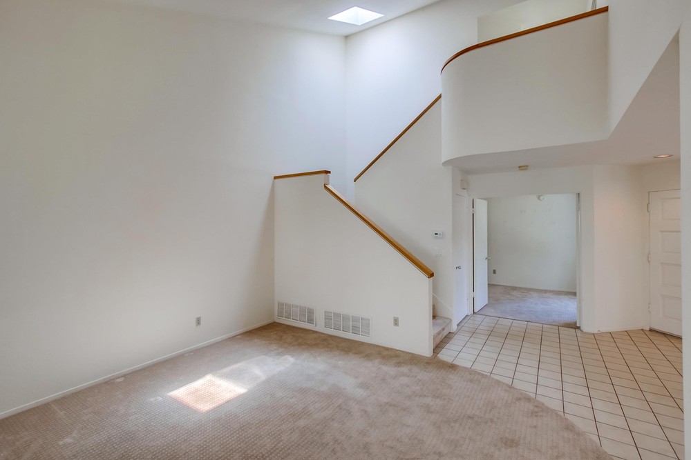 Virtual tour photo 10 of 43 for 6307 Caminito Del Cervato