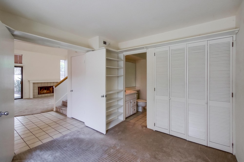 Virtual tour photo 17 of 43 for 6307 Caminito Del Cervato