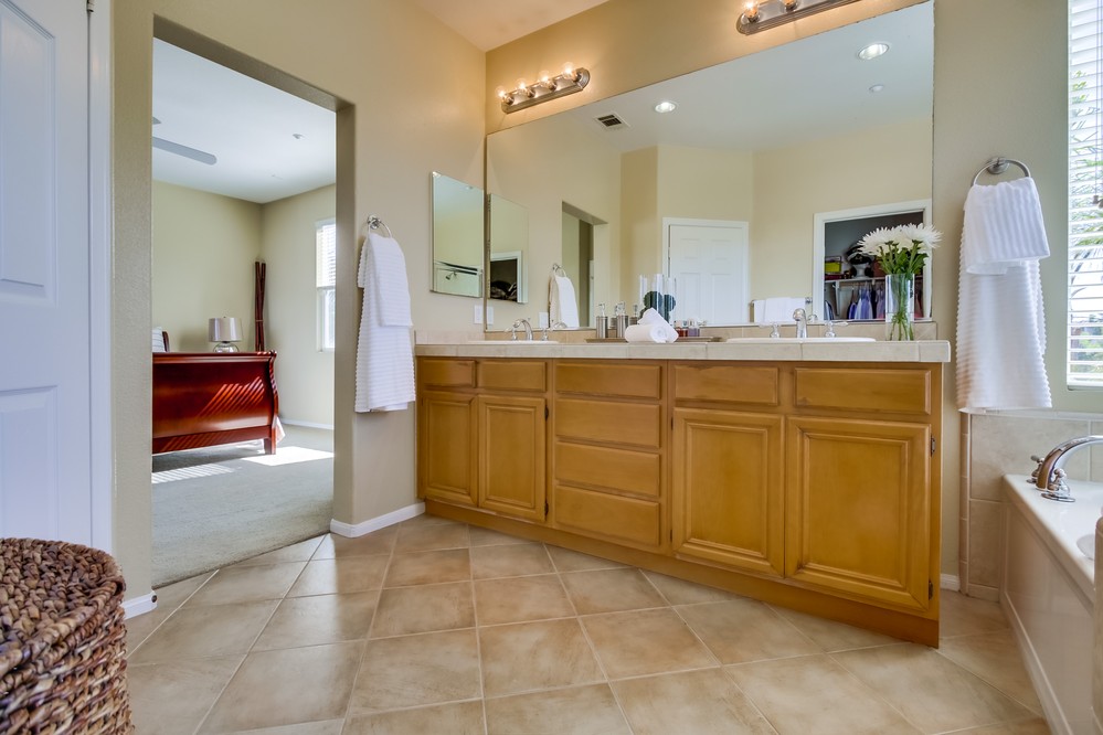 Virtual tour photo 36 of 49 for 6307 Oleander Way