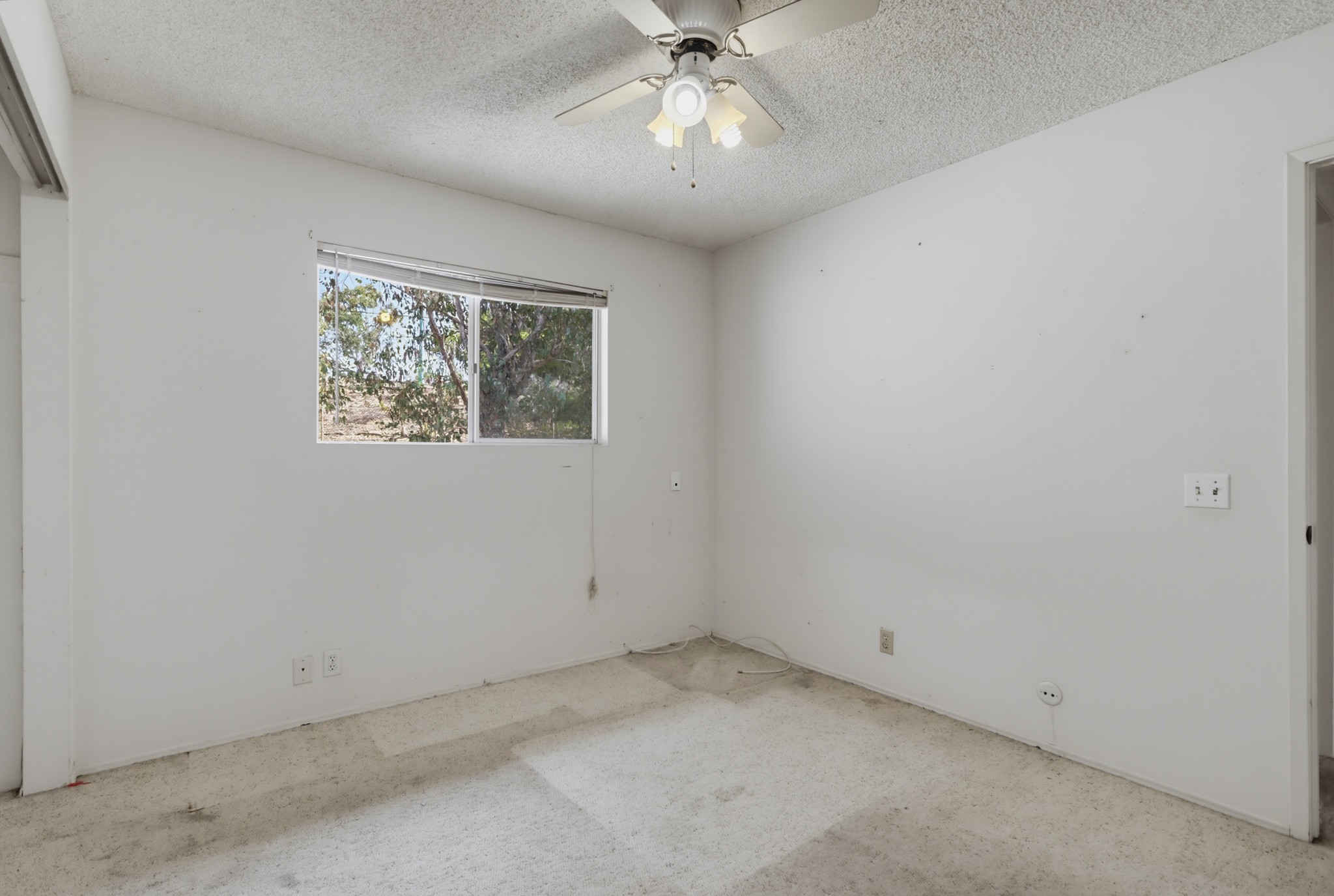 Virtual tour photo 19 of 61 for 631 Gretchen Rd