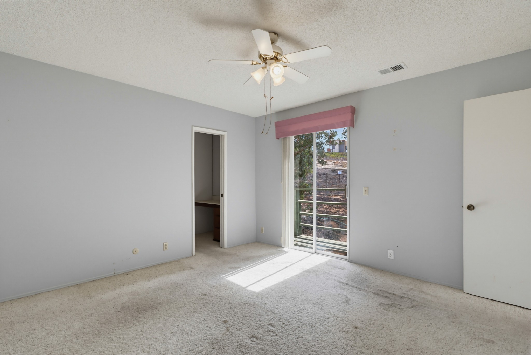 Virtual tour photo 22 of 61 for 631 Gretchen Rd