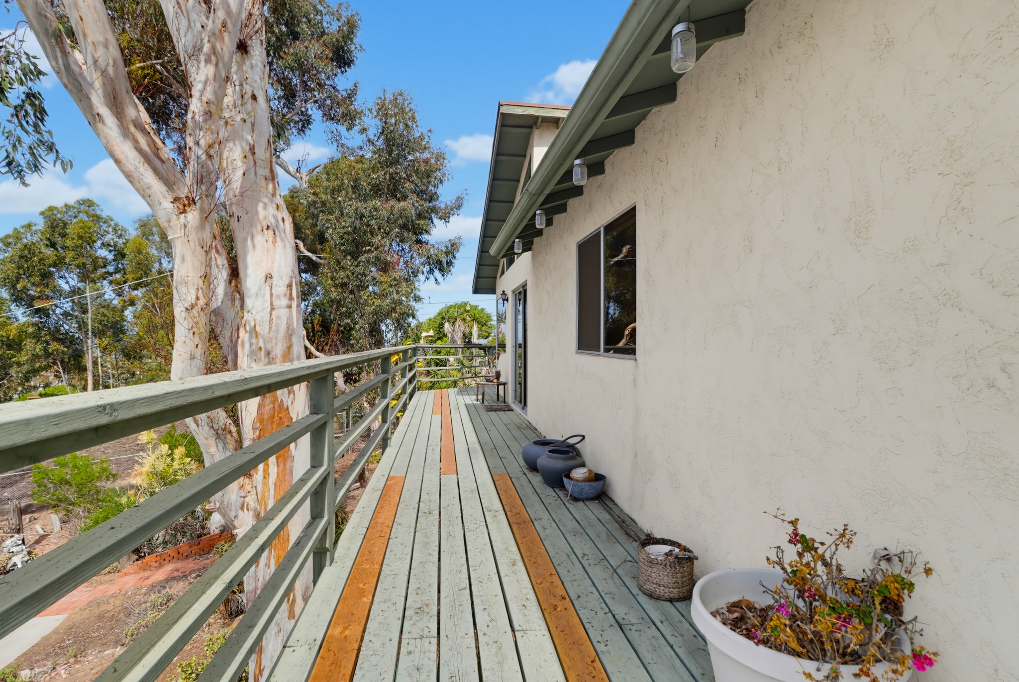 Virtual tour photo 28 of 61 for 631 Gretchen Rd