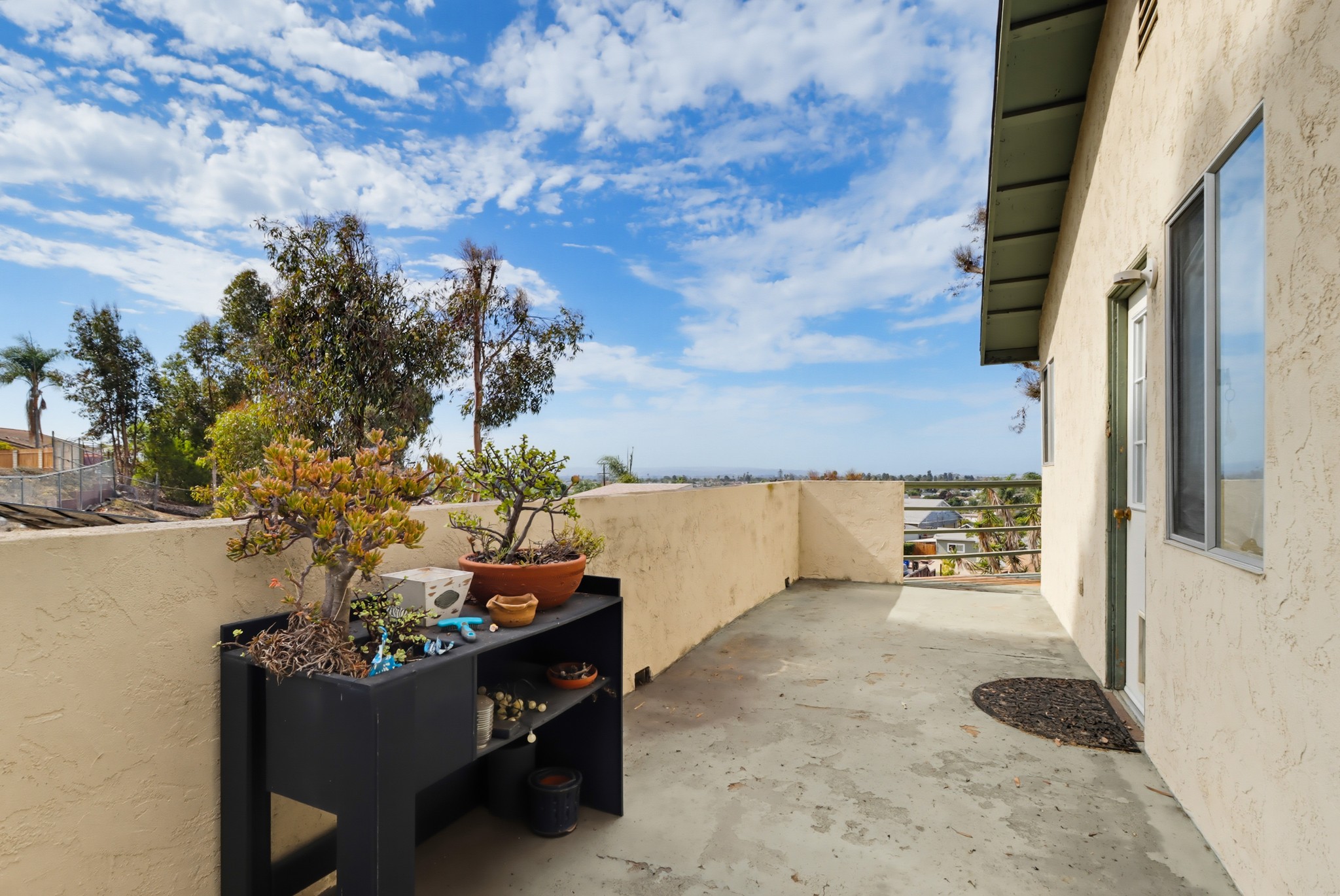 Virtual tour photo 32 of 61 for 631 Gretchen Rd