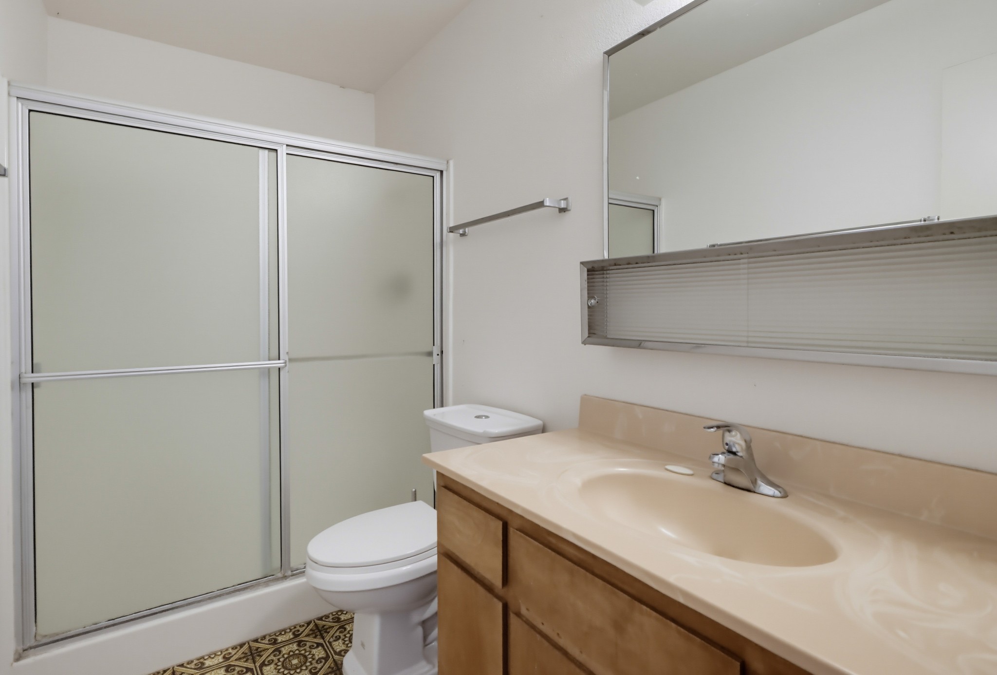 Virtual tour photo 42 of 61 for 631 Gretchen Rd