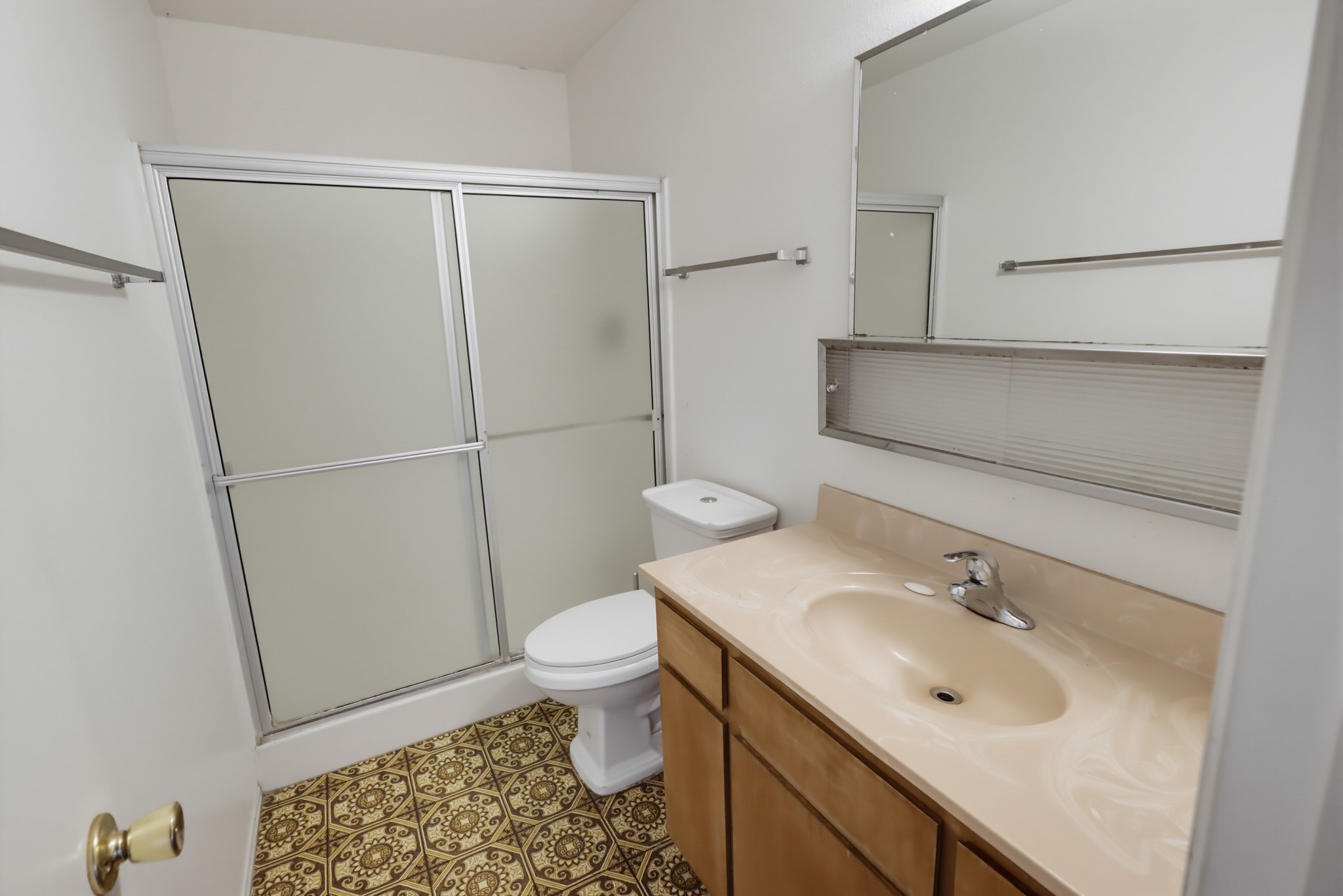 Virtual tour photo 43 of 61 for 631 Gretchen Rd