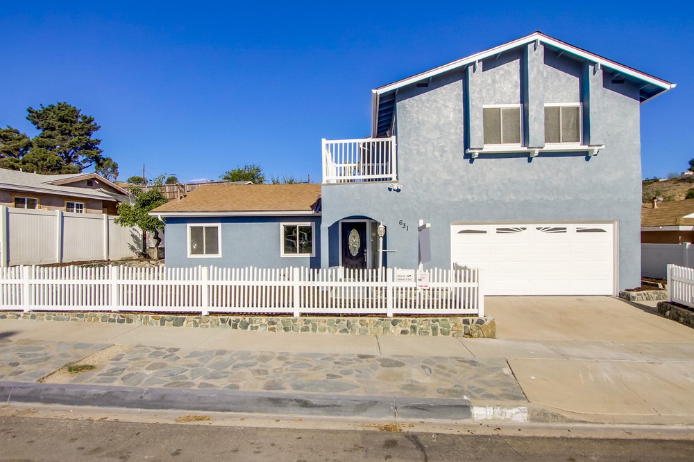 Virtual tour photo 1 of 68 for 631 Meadowbrook Dr