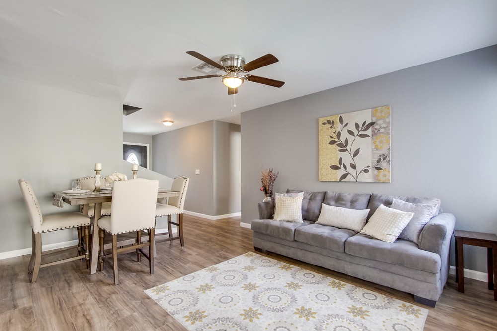 Virtual tour photo 13 of 68 for 631 Meadowbrook Dr