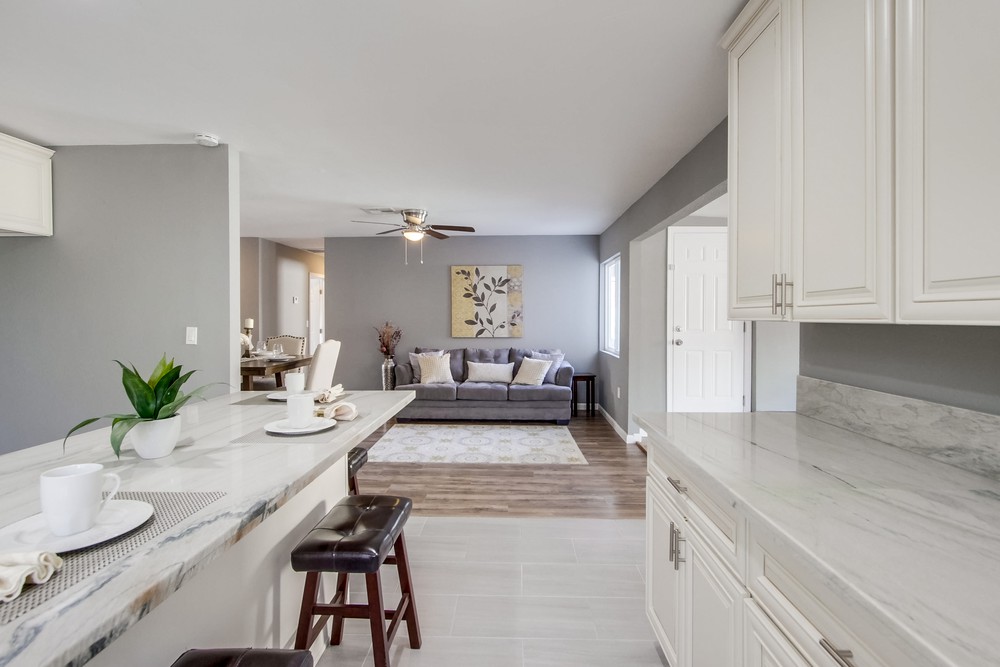 Virtual tour photo 24 of 68 for 631 Meadowbrook Dr