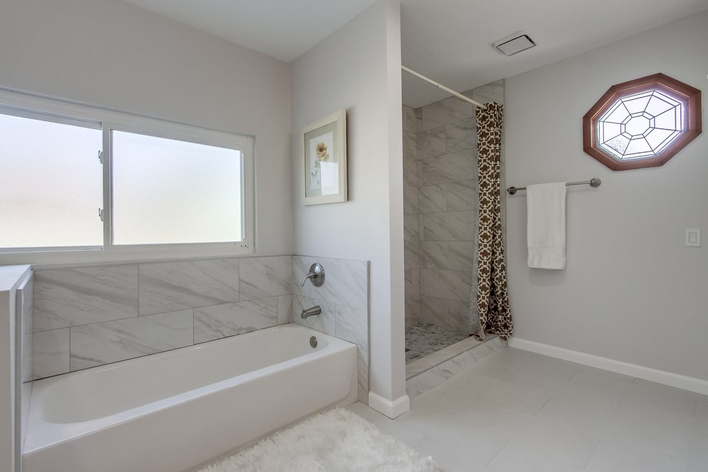Virtual tour photo 34 of 68 for 631 Meadowbrook Dr