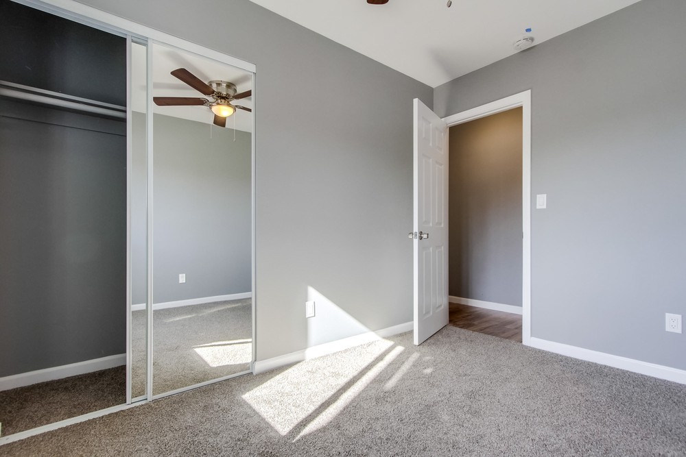 Virtual tour photo 46 of 68 for 631 Meadowbrook Dr