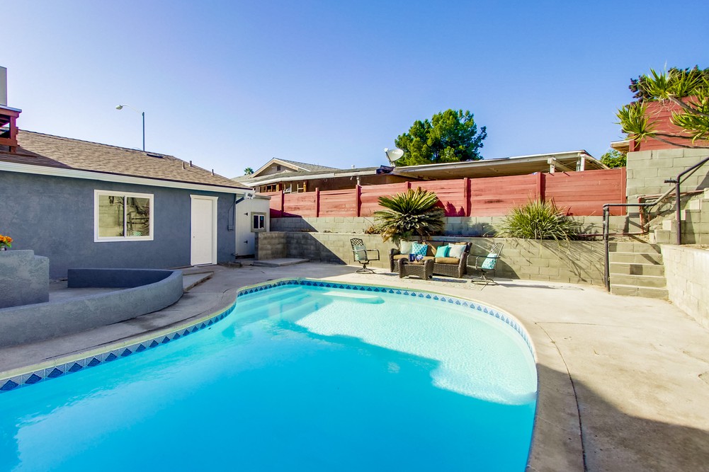 Virtual tour photo 60 of 68 for 631 Meadowbrook Dr