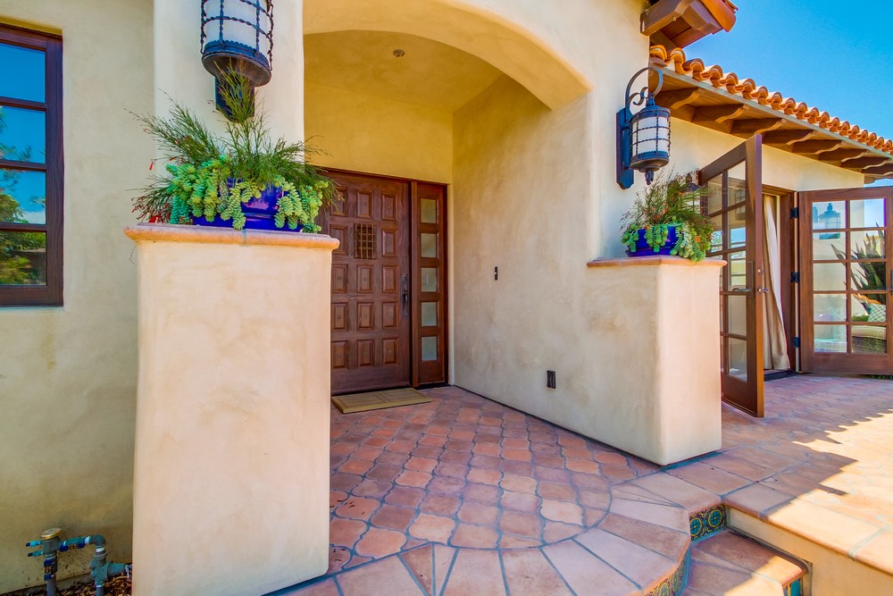 Virtual tour photo 7 of 7 for 631 Pacific View Dr