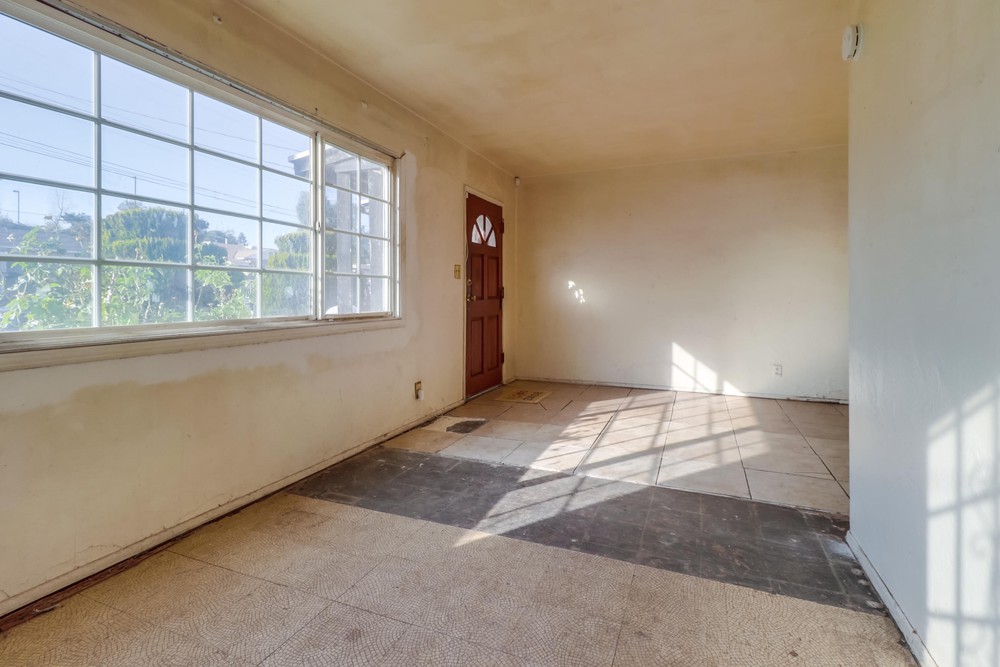 Virtual tour photo 11 of 44 for 631 San Miguel Ave