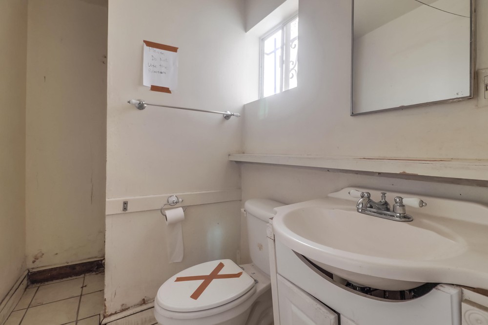Virtual tour photo 32 of 44 for 631 San Miguel Ave