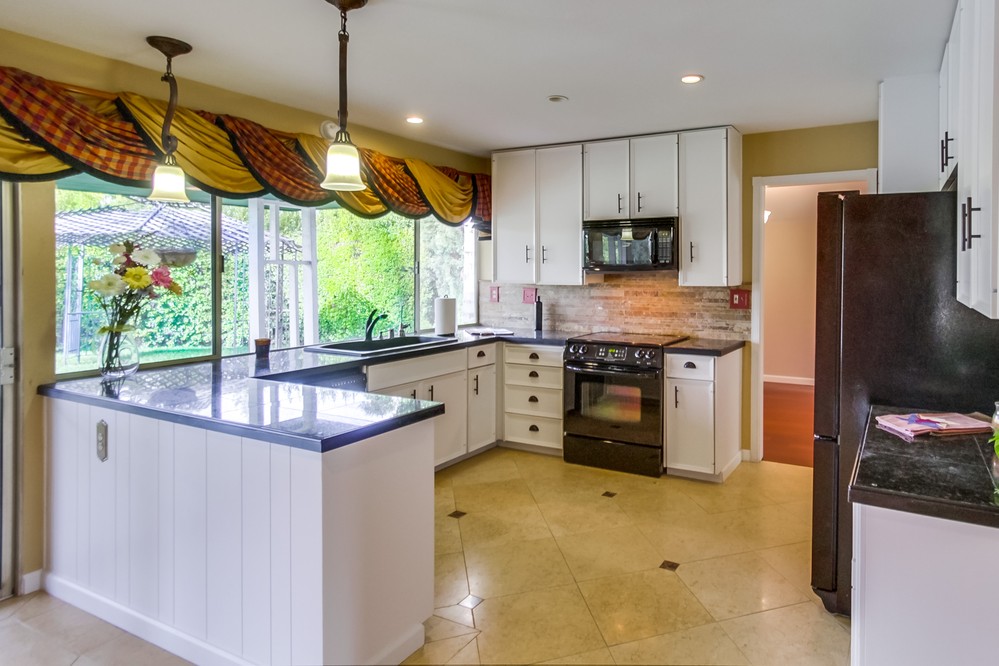 Virtual tour photo 16 of 55 for 6312 Lake Leven Dr