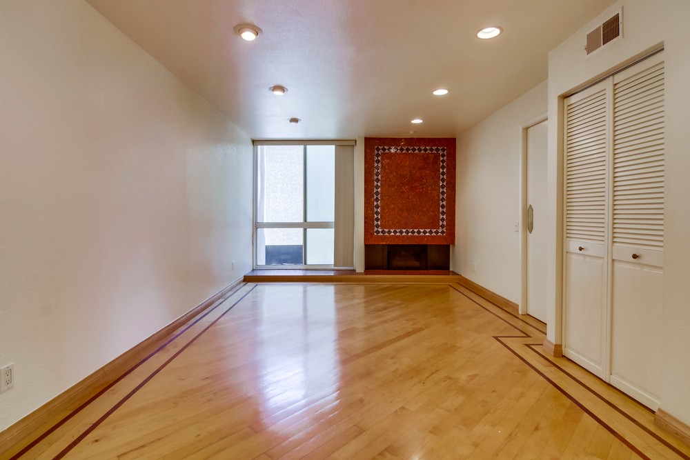 Virtual tour photo 4 of 57 for 6314 Friars Rd #101