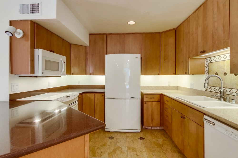 Virtual tour photo 17 of 57 for 6314 Friars Rd #101