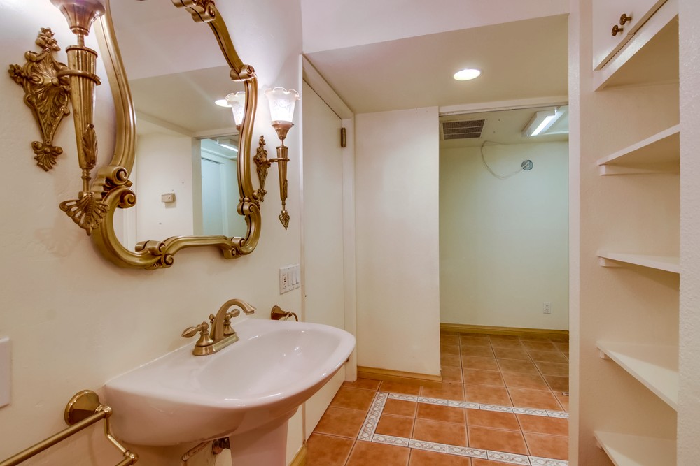 Virtual tour photo 23 of 57 for 6314 Friars Rd #101