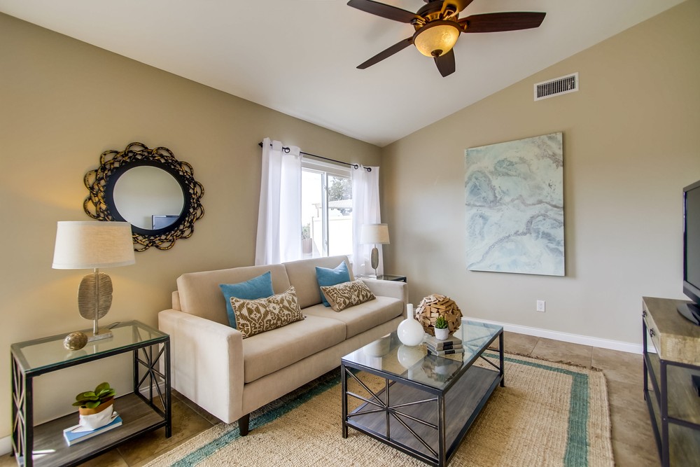 Virtual tour photo 6 of 32 for 6318 Birchwood St