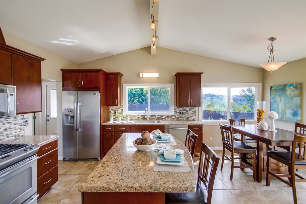 Virtual tour photo 14 of 32 for 6318 Birchwood St