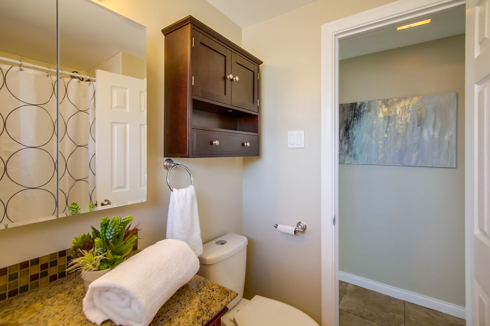Virtual tour photo 20 of 32 for 6318 Birchwood St