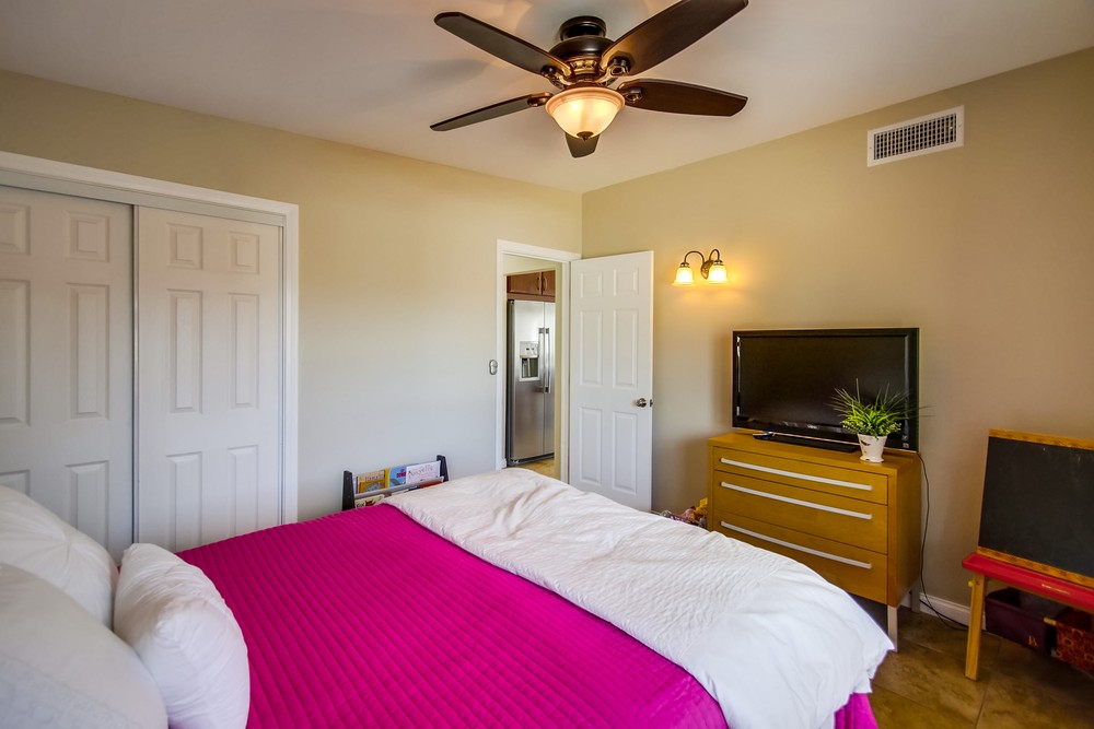 Virtual tour photo 22 of 32 for 6318 Birchwood St