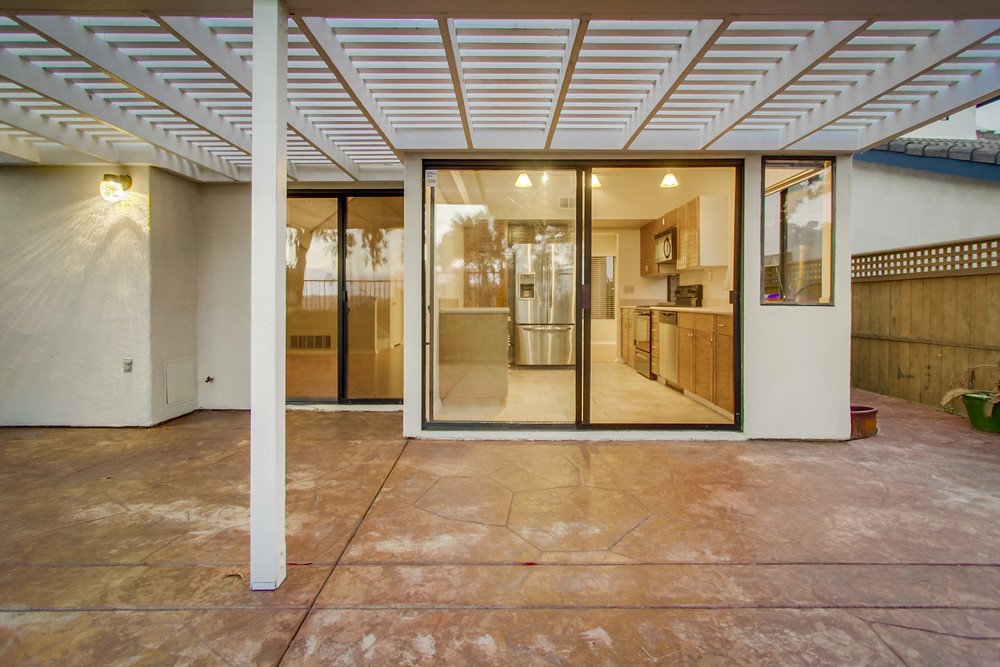 Virtual tour photo 7 of 72 for 6323 Caminito Del Cervato