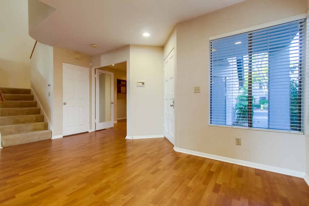 Virtual tour photo 10 of 72 for 6323 Caminito Del Cervato