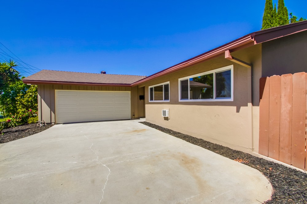 Virtual tour photo 7 of 53 for 6326 Cowles Mountain Blvd