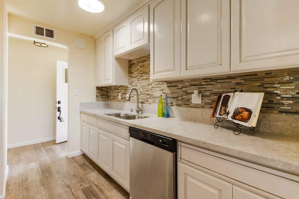 Virtual tour photo 26 of 53 for 6326 Cowles Mountain Blvd