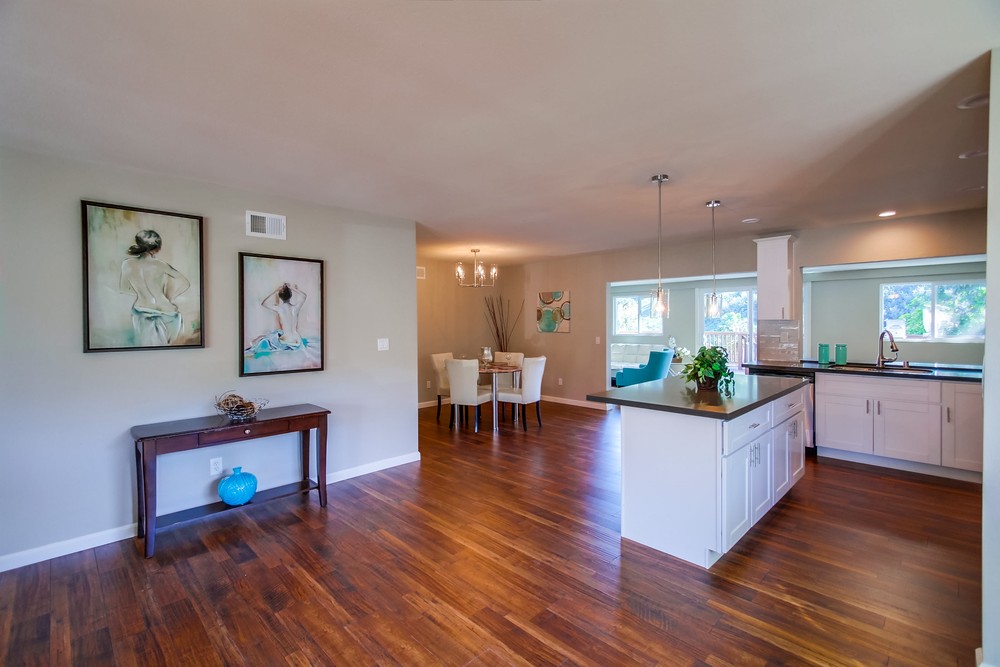 Virtual tour photo 13 of 56 for 6327 Jouglard St