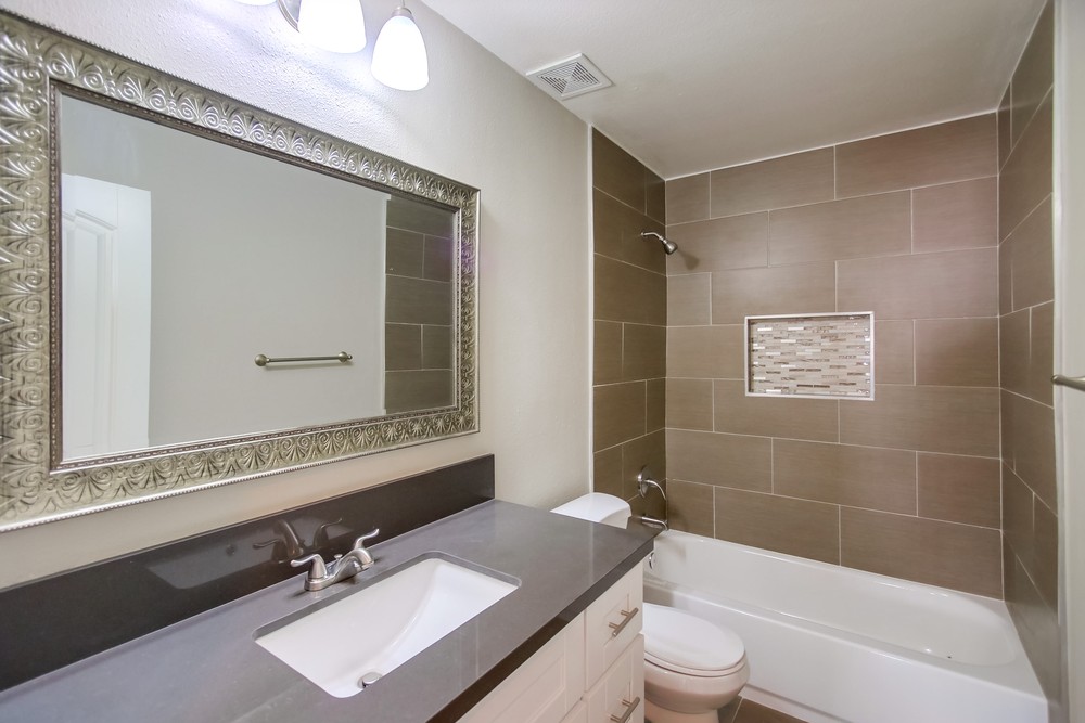 Virtual tour photo 47 of 56 for 6327 Jouglard St