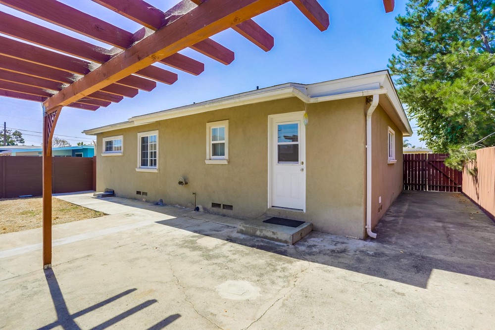 Virtual tour photo 25 of 38 for 6328 Connie Dr