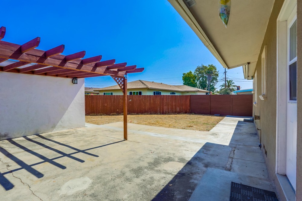 Virtual tour photo 26 of 38 for 6328 Connie Dr