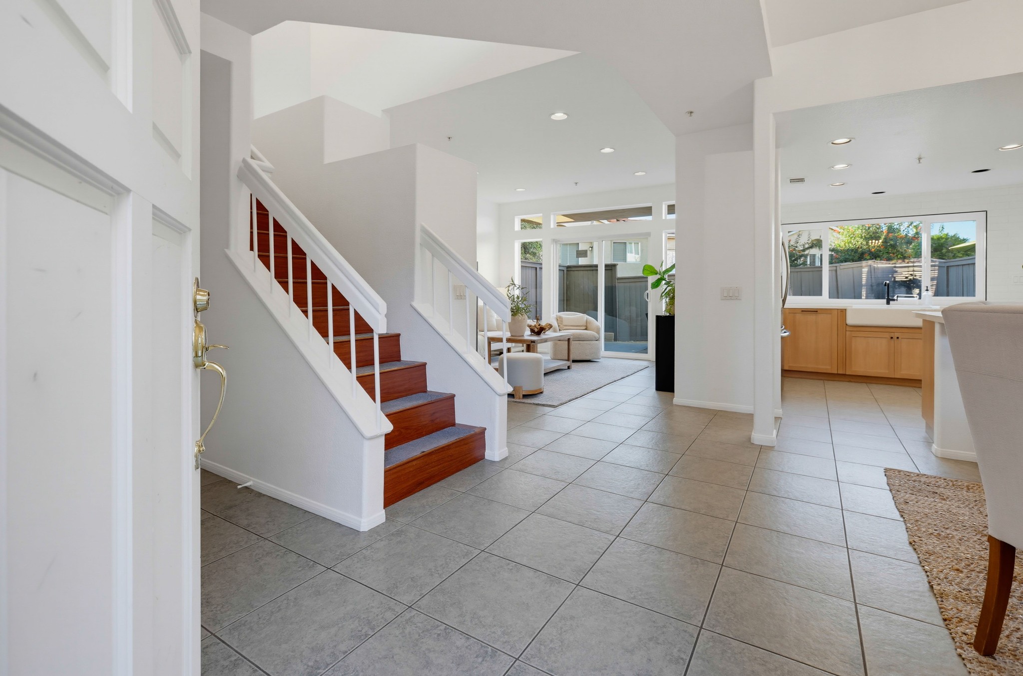 Virtual tour photo 13 of 73 for 633 Via Presa