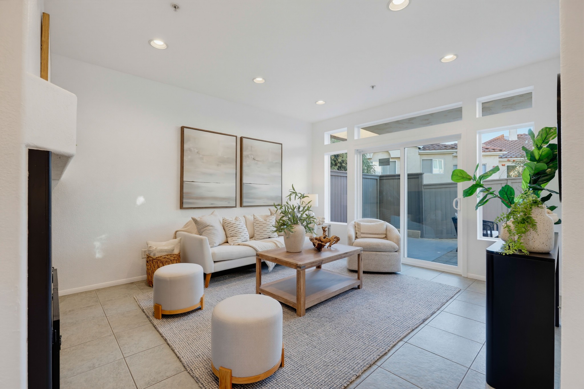 Virtual tour photo 14 of 73 for 633 Via Presa