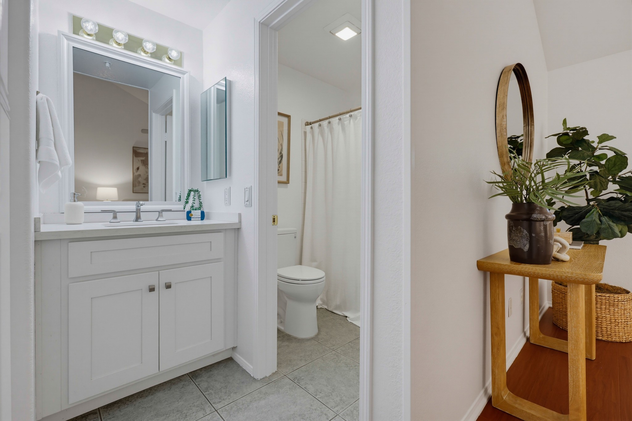 Virtual tour photo 63 of 73 for 633 Via Presa