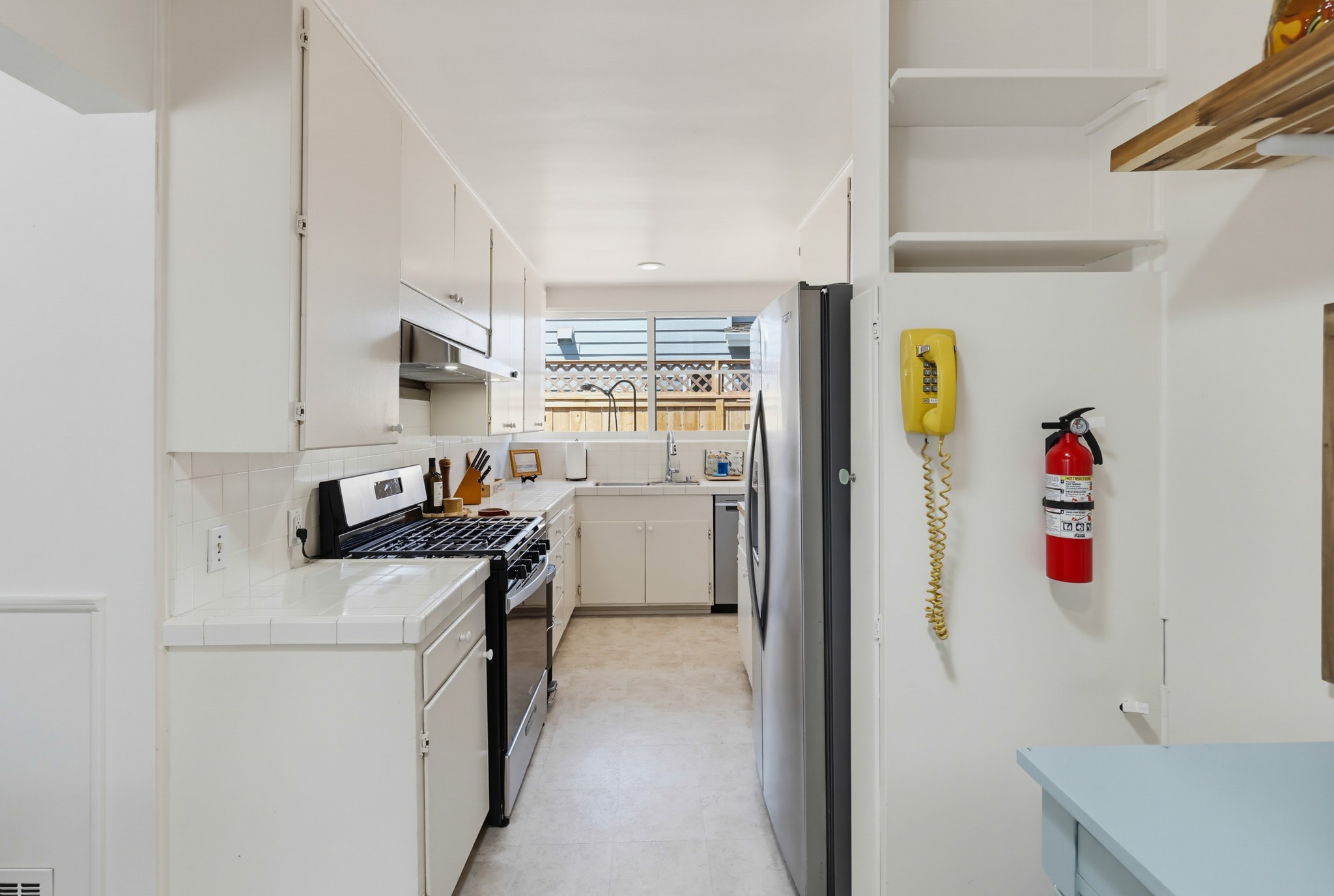 Virtual tour photo 21 of 84 for 6330 Avenida Cresta