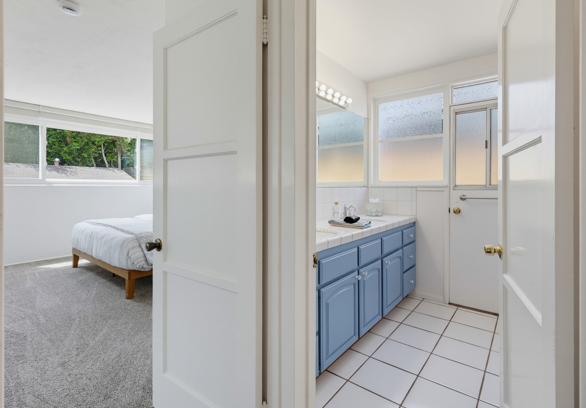 Virtual tour photo 47 of 84 for 6330 Avenida Cresta