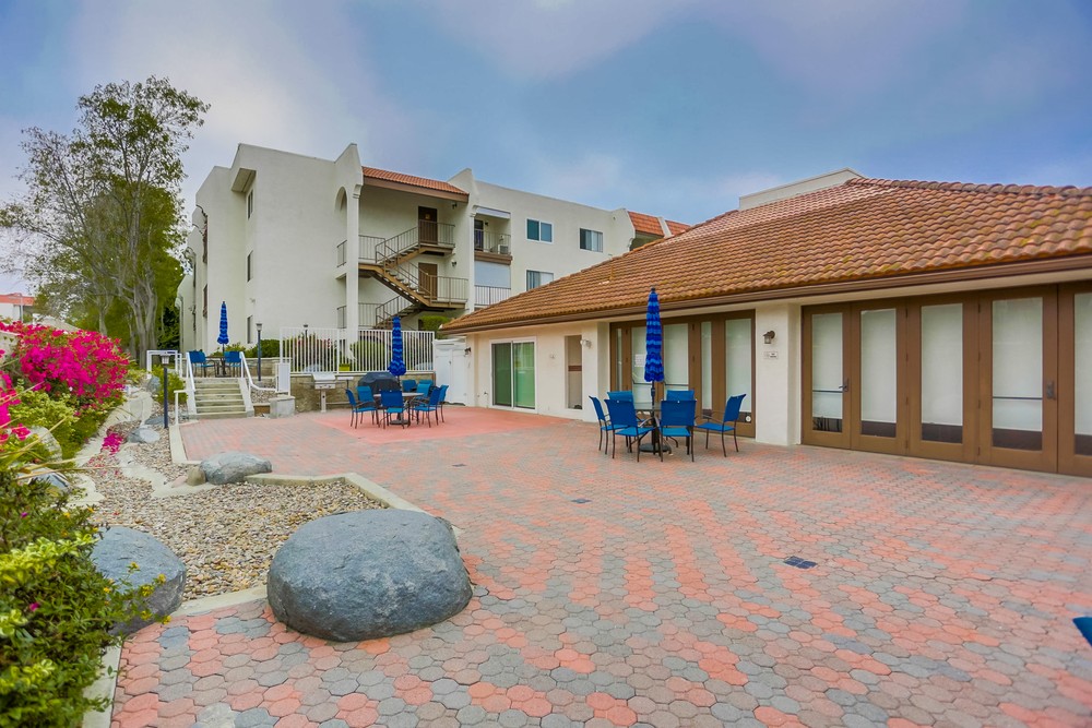Virtual tour photo 1 of 34 for 6330 Genesee Ave