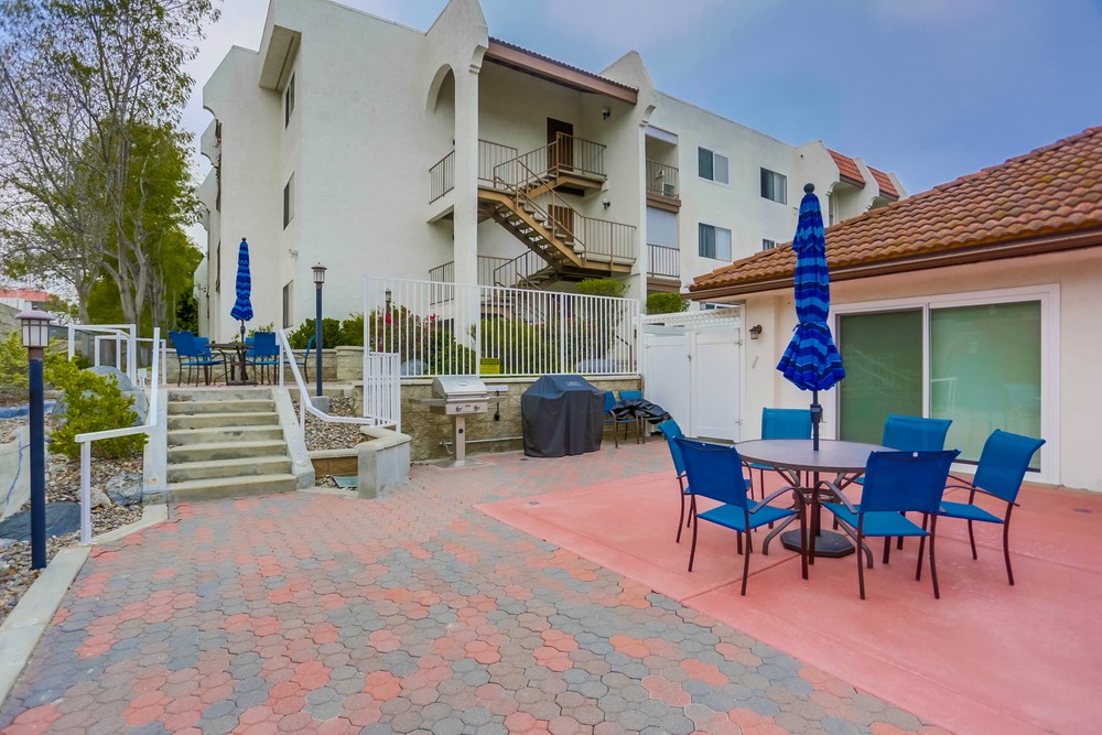 Virtual tour photo 4 of 34 for 6330 Genesee Ave