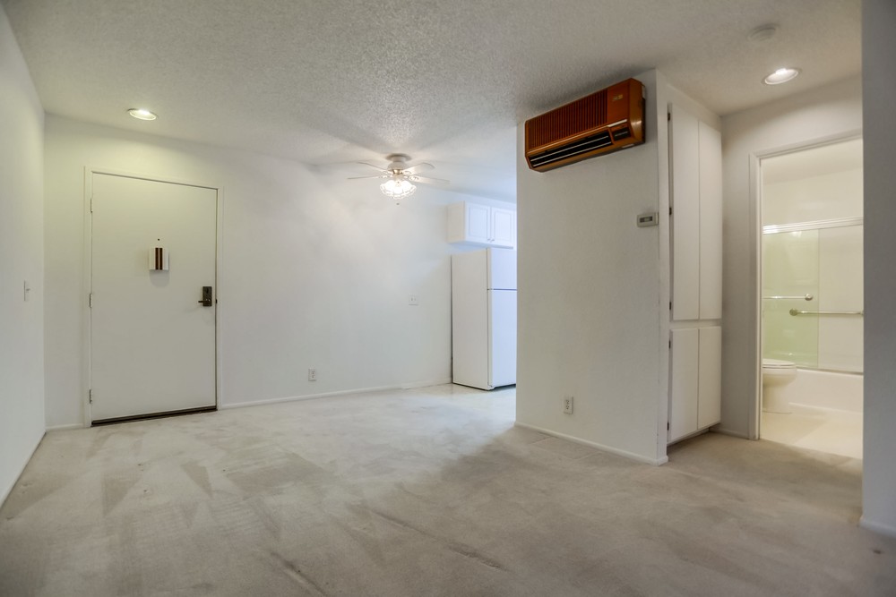 Virtual tour photo 8 of 34 for 6330 Genesee Ave