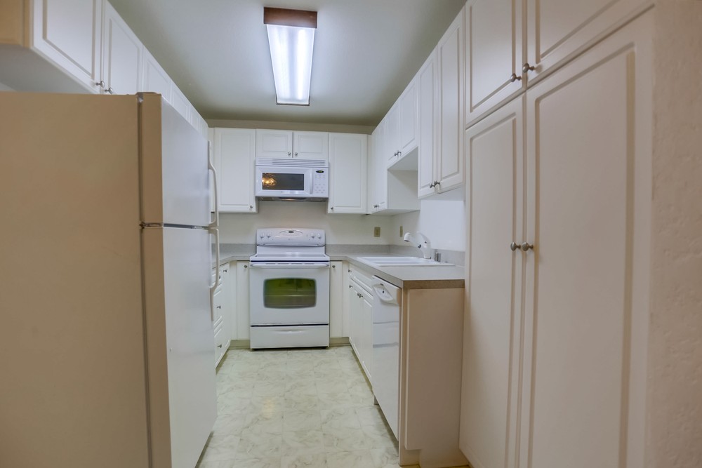 Virtual tour photo 13 of 34 for 6330 Genesee Ave
