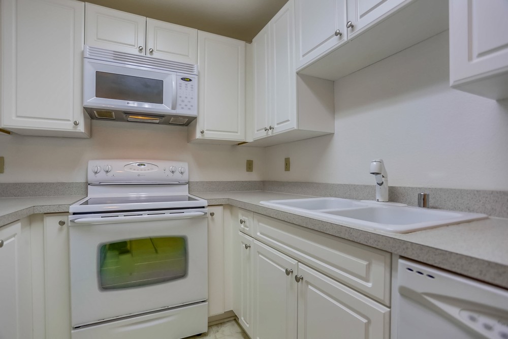 Virtual tour photo 15 of 34 for 6330 Genesee Ave
