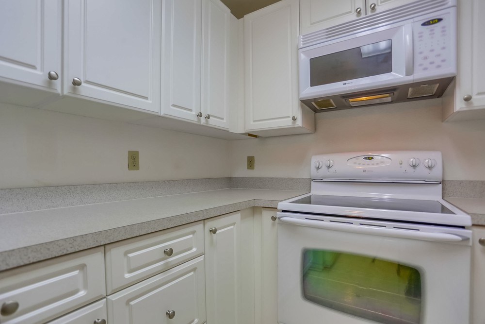 Virtual tour photo 16 of 34 for 6330 Genesee Ave