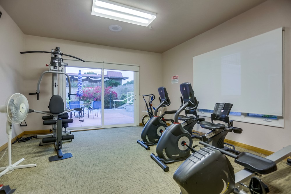 Virtual tour photo 30 of 34 for 6330 Genesee Ave